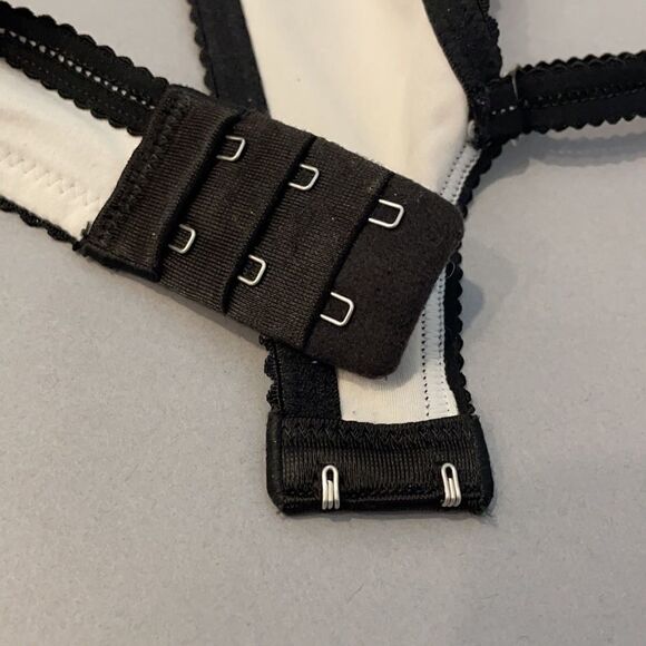 Victoria’s Secret 💋 Body by Victoria push-up Bra • 34D • like new! 💕•36 | 1572 - Picture 10 of 12